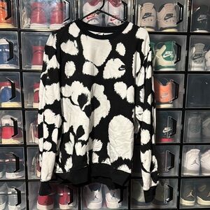 Nike Black and White Ink Spot Fleece Short Set